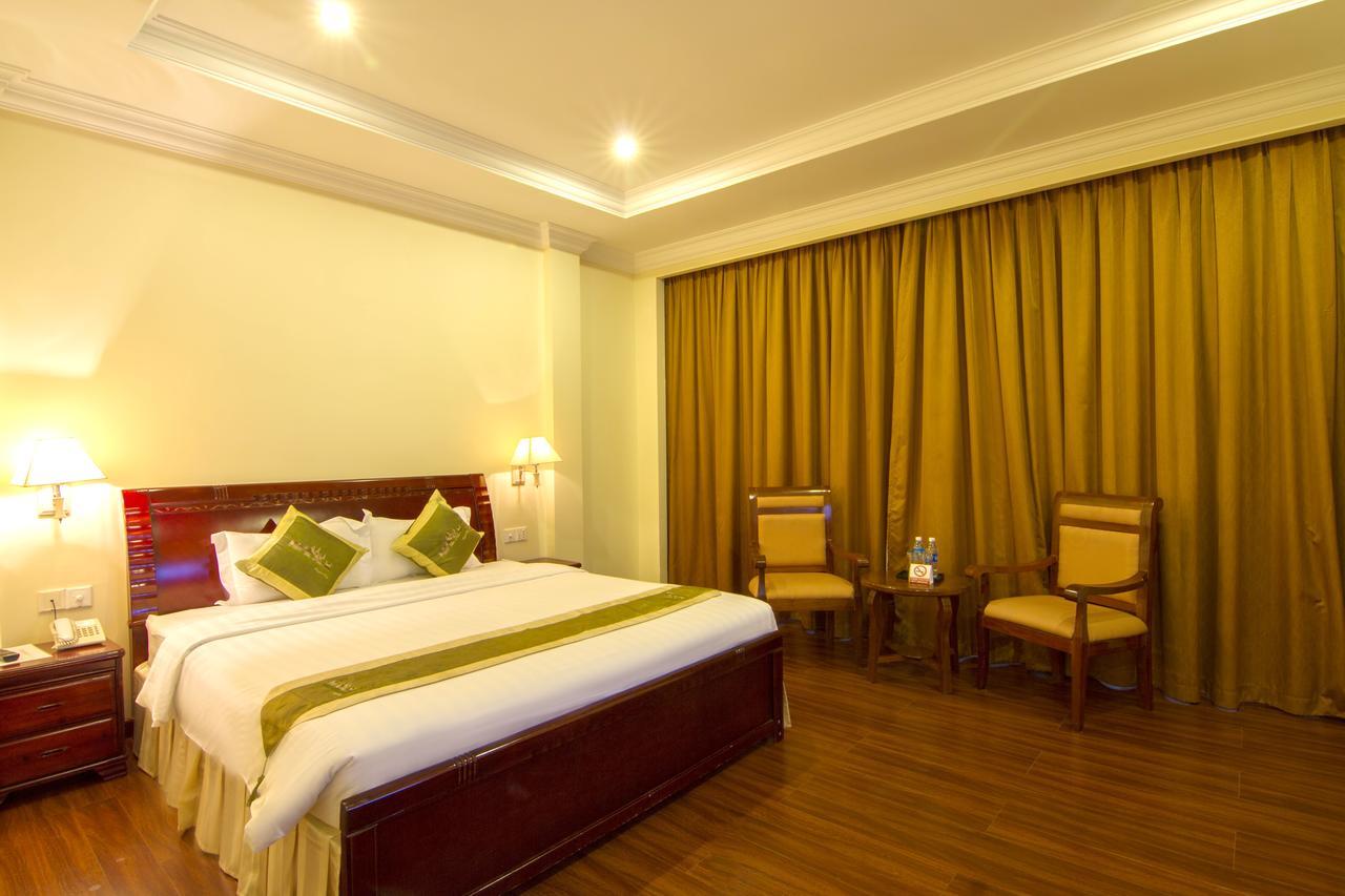 Starry Angkor Hotel Siem Reap Bagian luar foto
